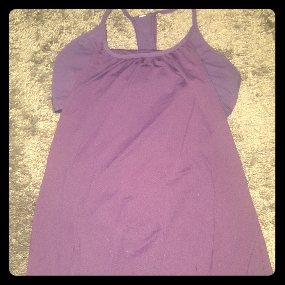 Lululemon tank